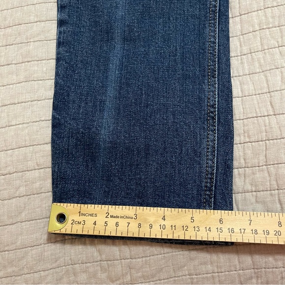 Old Navy Extra High Rise Button Fly Sky Hi Straight Secret Jeans Size 2 - Picture 10 of 12